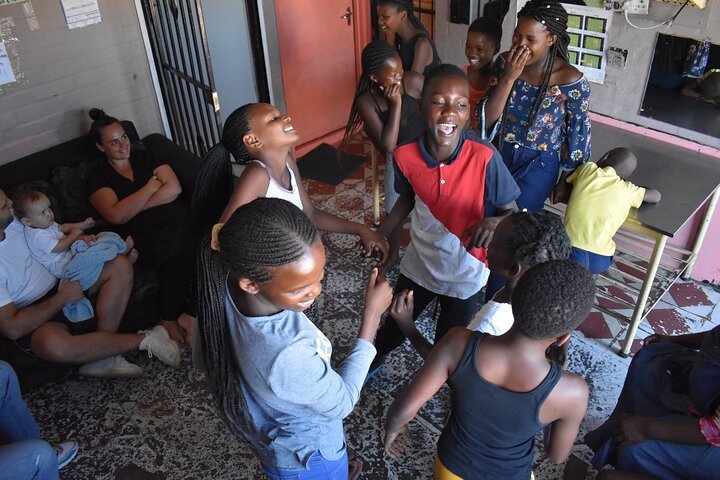 African Folk Games With A Children's Home - thumb 1
