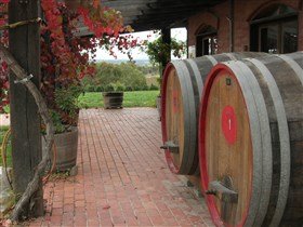 Wine Lovers Tours - Winery Find