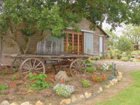 Clovely Estate Cellar Door Bed and Breakfast - Winery Find
